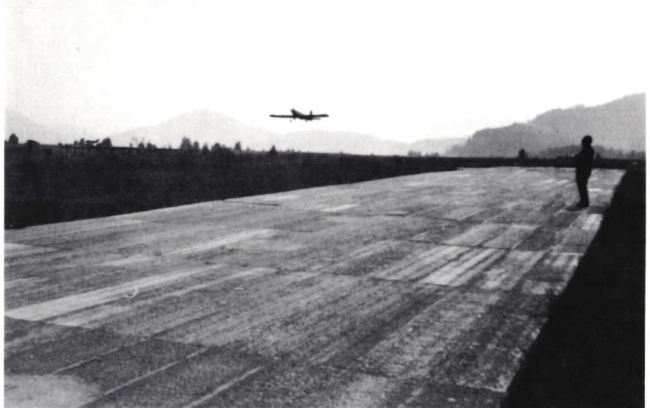 80 Meter Startbahn im Sumpfgelände Altmatt