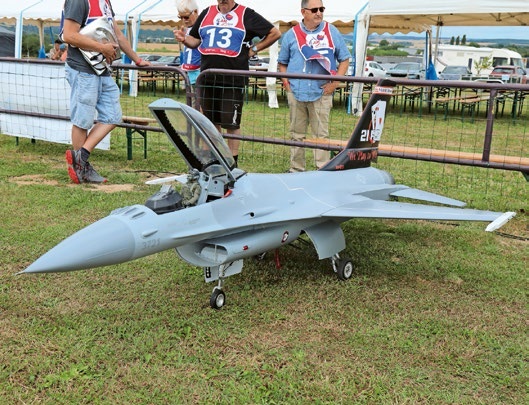 F16 – EIN ALTER JUGENDTRAUM