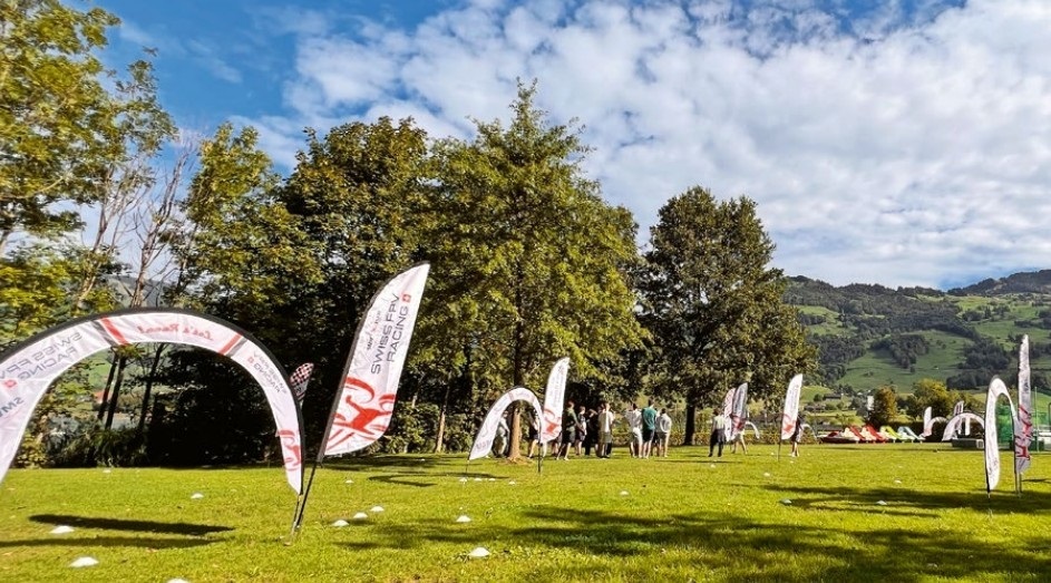 JUNGER SPORT SUCHT ANSCHLUSS