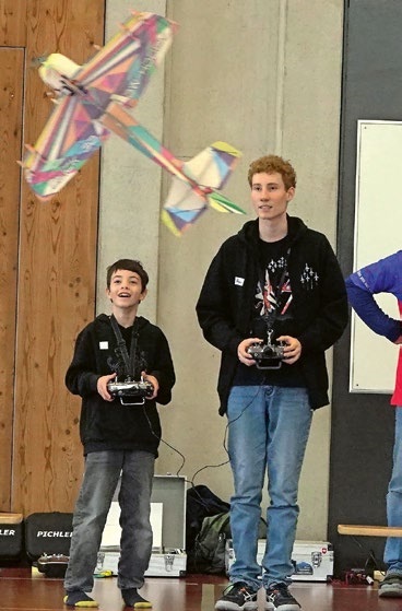 SCHNUPPERTAG INDOOR-FLIEGEN IM BADWEIHER
