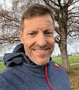 Andreas Schaerer, in der Schweiz und international erfolgreichster Segelkunstflieger.