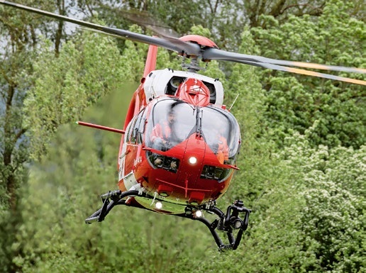 Modellflugplätze im Rega-Helikoptercockpit sichtbar