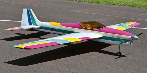 Charmer von Bertram Lossen. Dieses Exemplar flog Bertram 1991 an der F3A-WM in Wangaratta, Australien.
